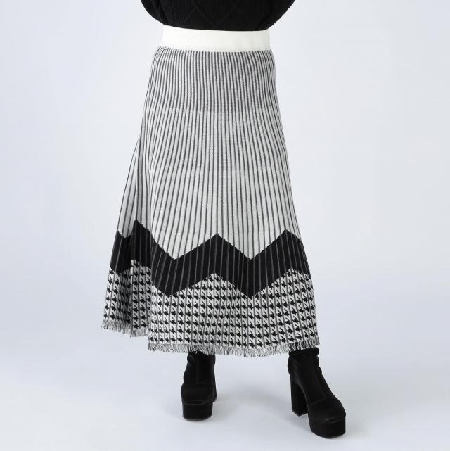 プリーツジャガードスカート