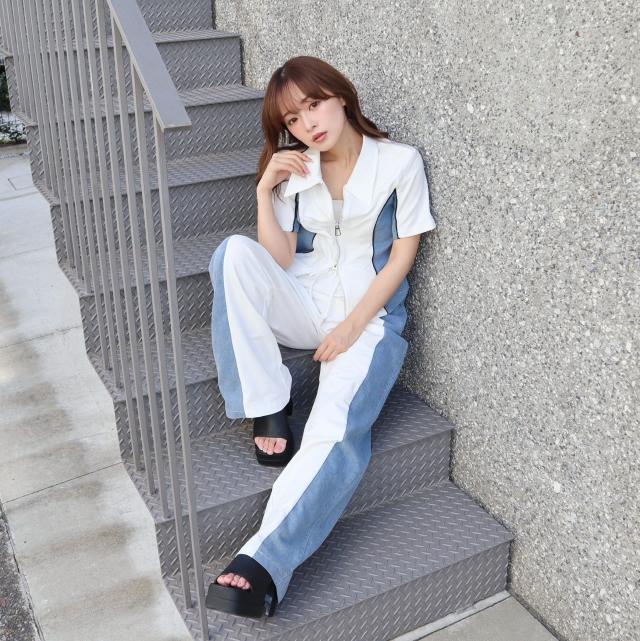 セットアップ　デニム切り替えダブルジップトップス＆ワイドルーズパンツSET