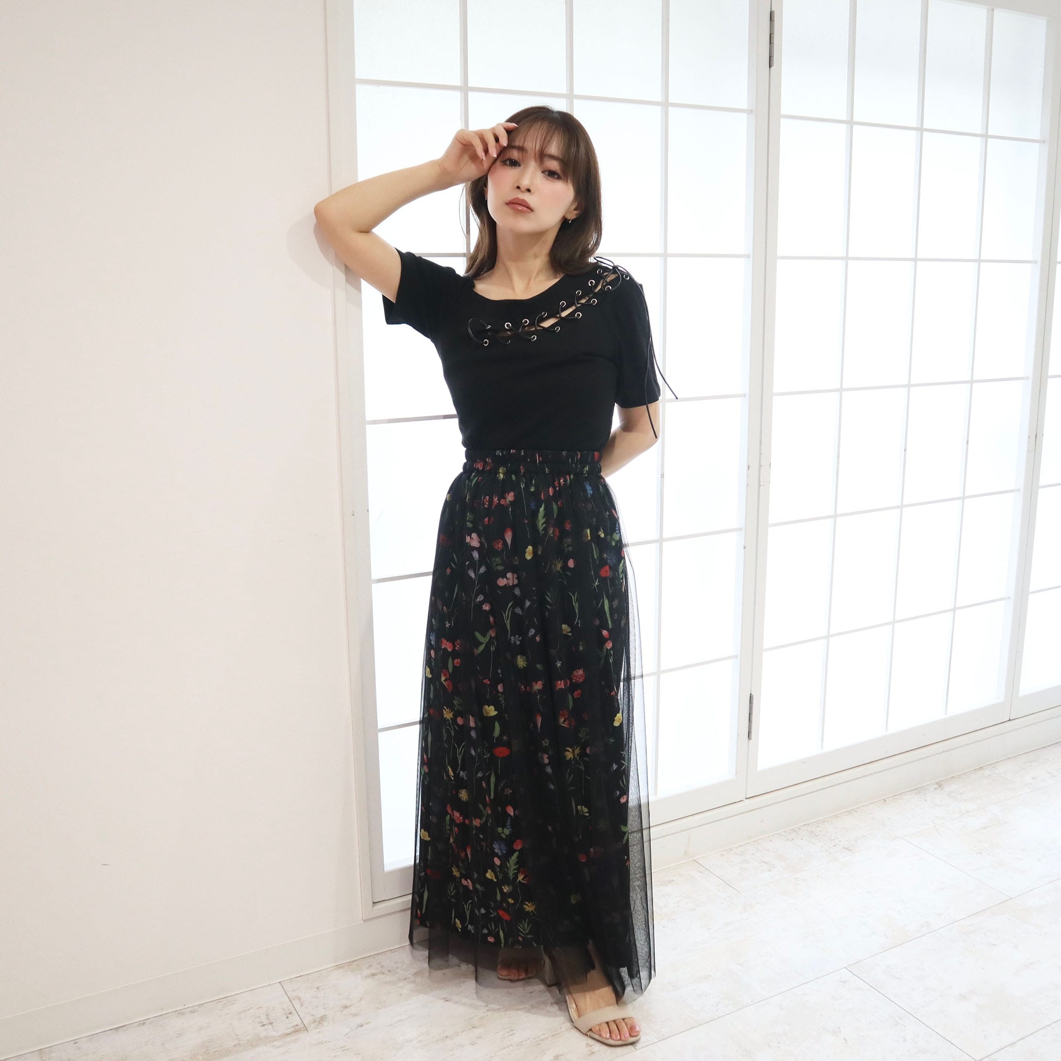 チュールレイヤードフラワープリントロングスカート