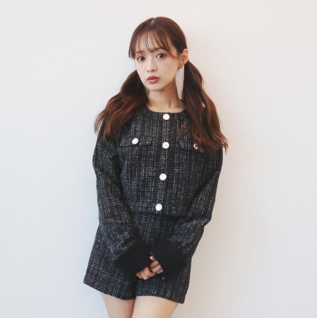 ファンシーツイード袖ボア付きジャケット