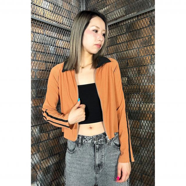 衿付きダブルZIPコンパクトトップス