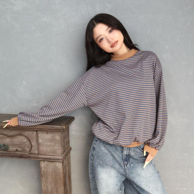 ハニカム柄ジャガードリブ配色トップス